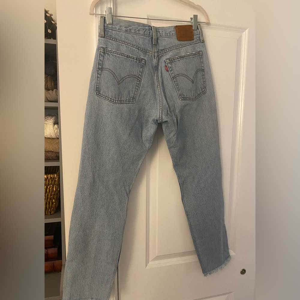 Levi’s Wedgie Ripped Jeans - Picture 3 of 4